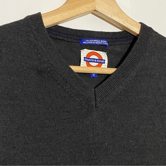 Jermyn and Bond men’s italian merino wool black V neck vest peppy sweater size M - Picture 4 of 7